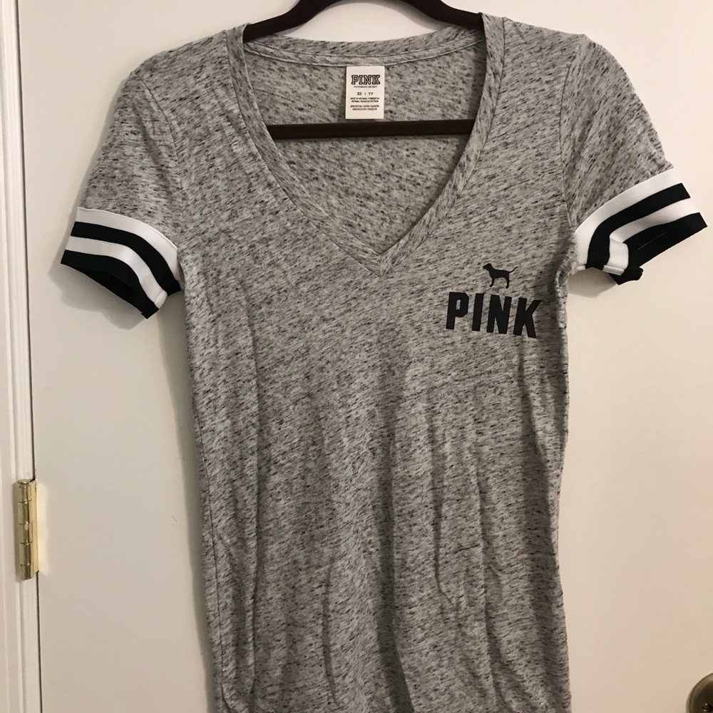 PINK v-neck teeshirt